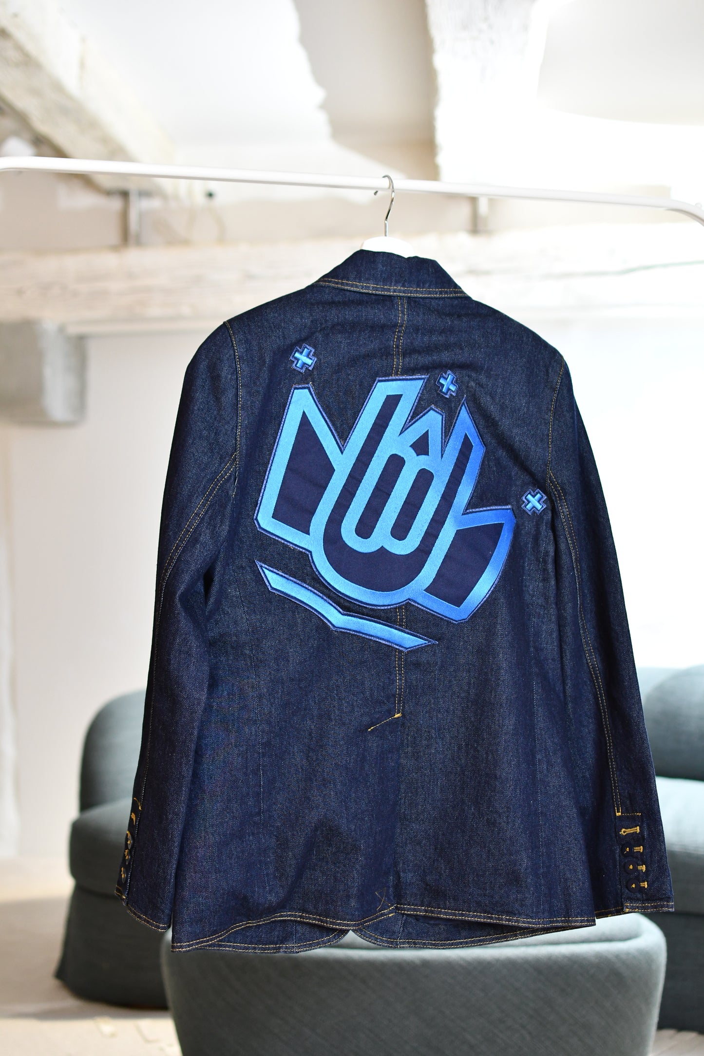 Button Coat Structured Jeans Logo Back (Blue)