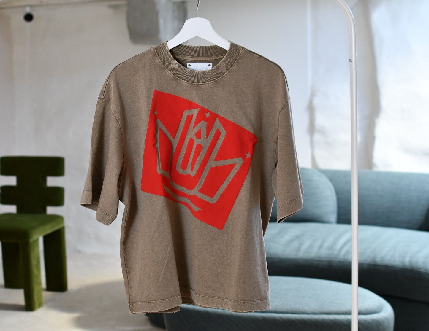 T-Shirt Sand Front Logo Red